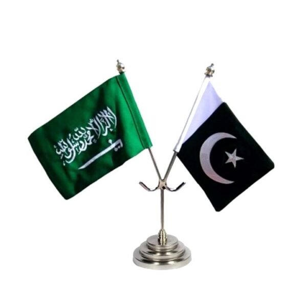 Table Flag – A Symbol of Identity, Elegance & Presence